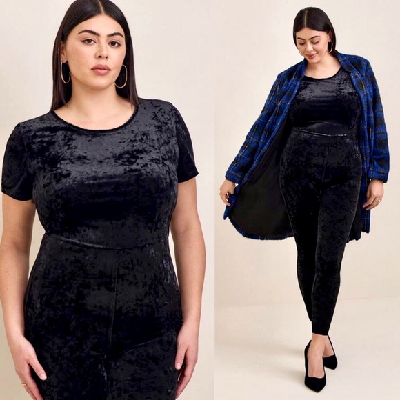 Torrid Full Length Crushed Velvet Short Sleeve Black Catsuit | 2X - Picture 2 of 7